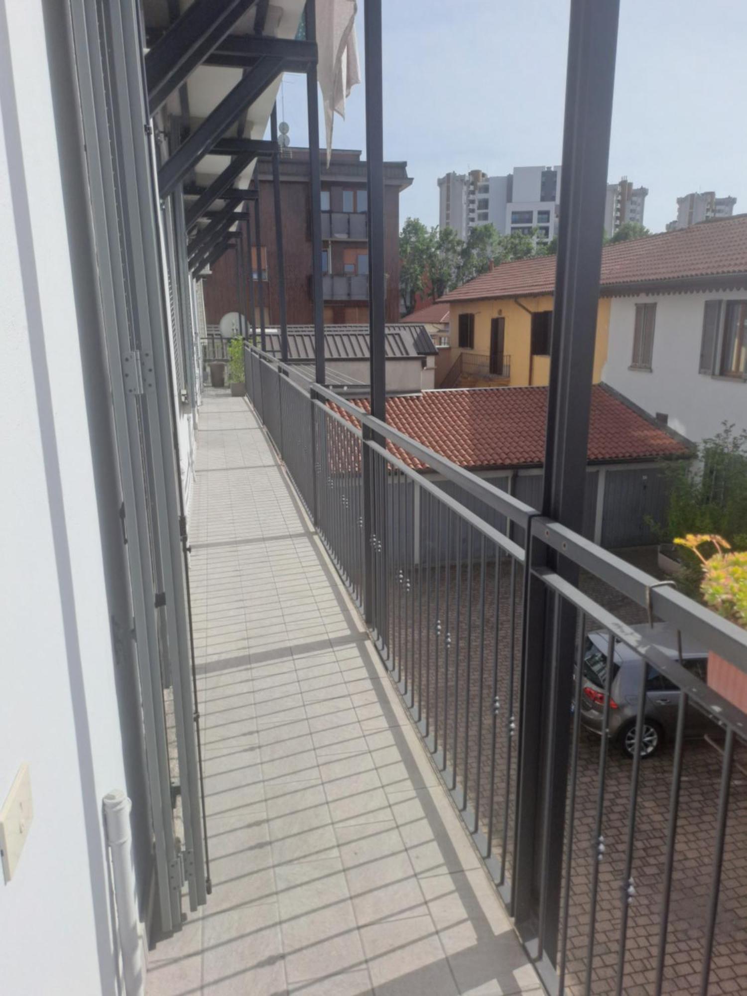 Appartamento Via Comune Antico Milan Luaran gambar